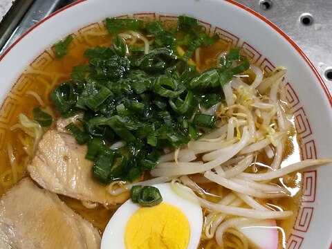 青ネギ満載ラーメン